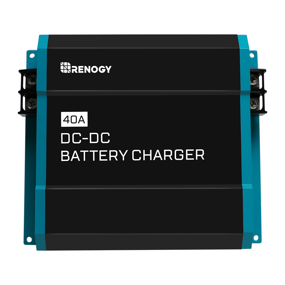 Nabíječka DC-DC Renogy 12V/40A RNG-DCC1212-40-BC je určena k nabíjení sekundárních baterií během jízdy pomocí primární baterie připojené k alternátoru.
